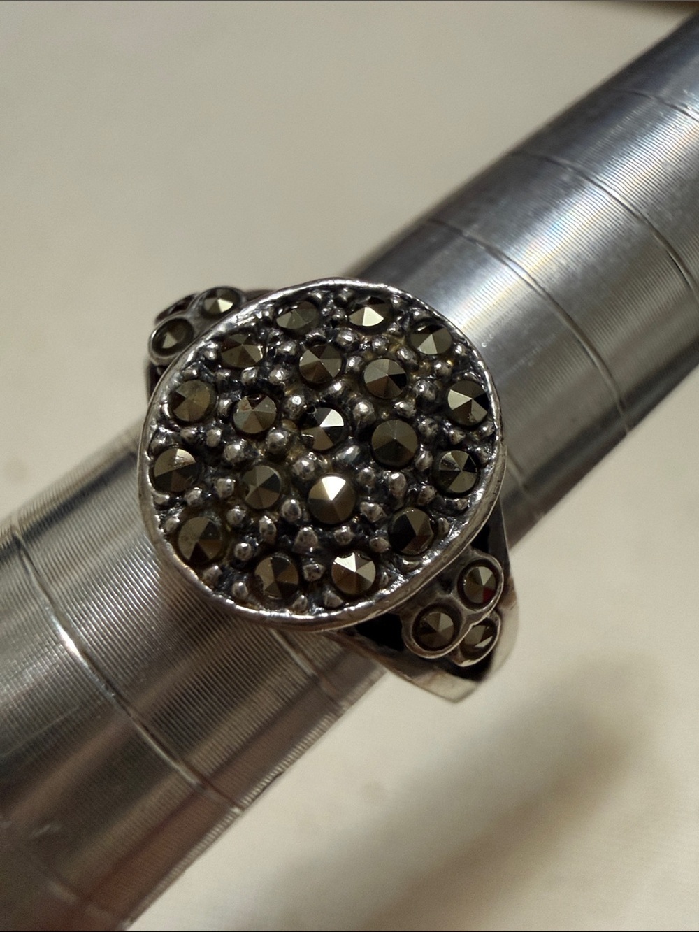 Sterling Silver 925 Marcasite Round Cluster Ring size 4.5